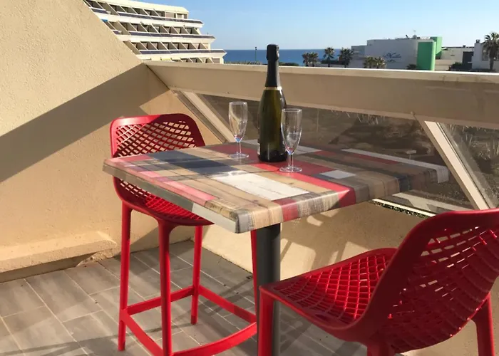 Heliopolis Vue Village Naturiste דירה